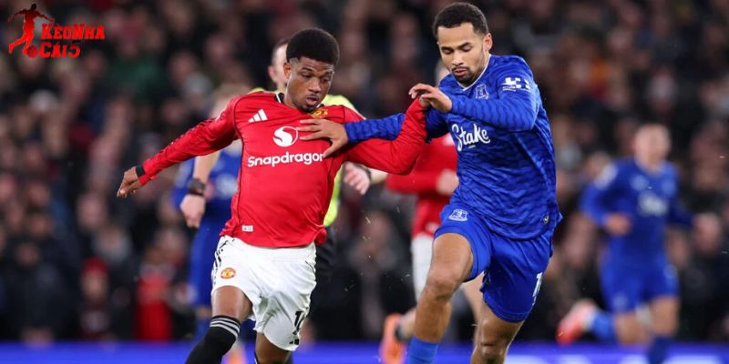 Everton thường gây ra rất nhiều khó khăn cho Quỷ đỏ những năm qua